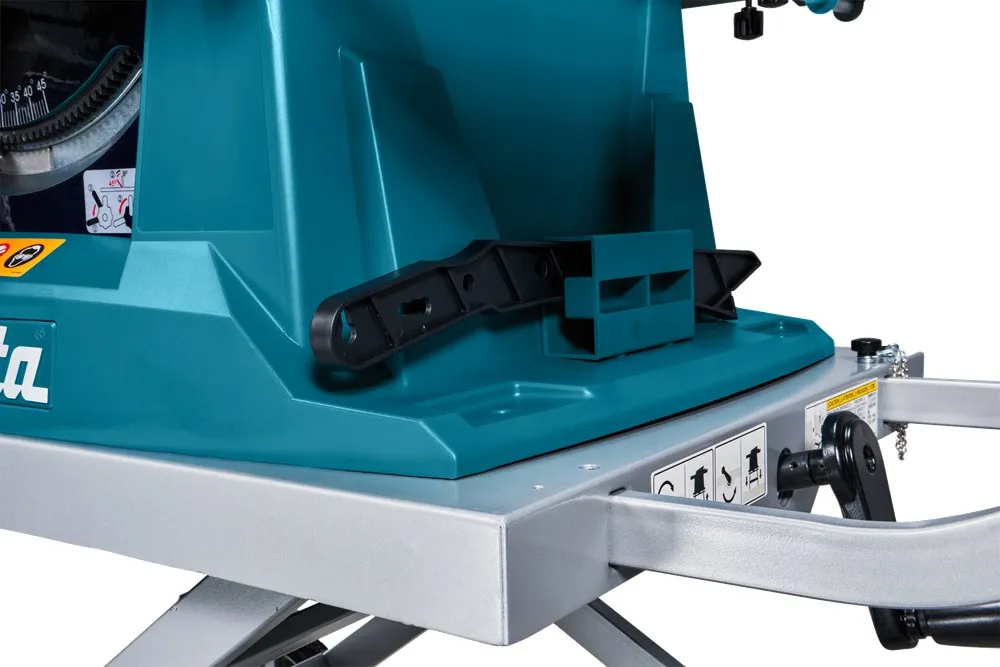 Makita tafelzaag MLT100NX1 in doos met onderstel