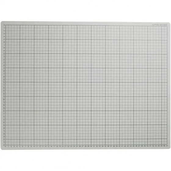 snijmat 45x60 cm crème